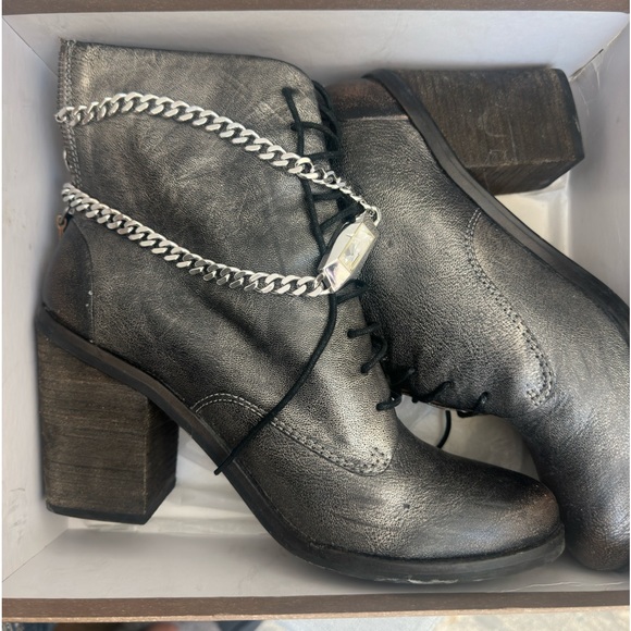 AS 98 Style Bacio brand size 10 soft pewter leather. 3.5” block heel. Very comfy - Picture 7 of 8